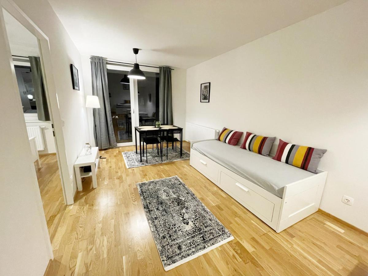 Muzeta11 - Modern Town With Balcony Appartement *