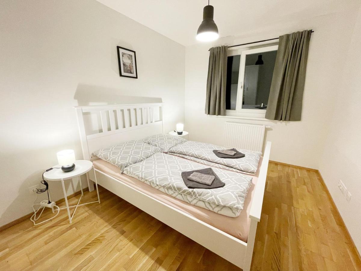 Muzeta11 - Modern Town With Balcony Vienne